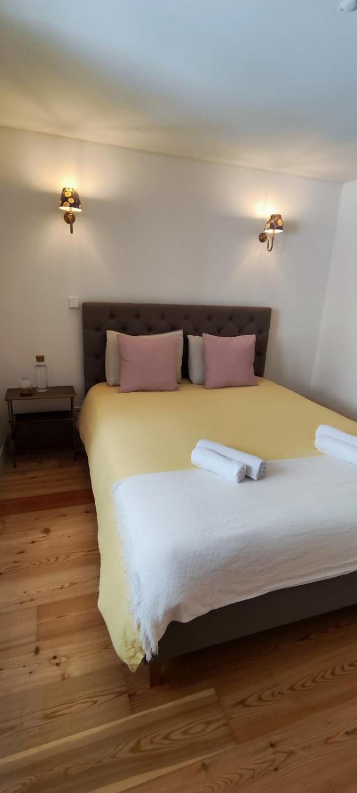 Double Room With Private Wc In Shared House In Downtown Lisbon Lisboa Exterior foto